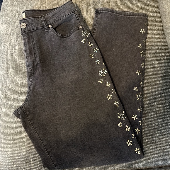 Camila Coelho Black/Gray High Rise Jeans with Crystal Floral Accents Size 12 - Picture 3 of 6